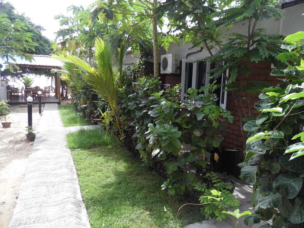 Etnico Surf Resort Arugam Bay Luaran gambar