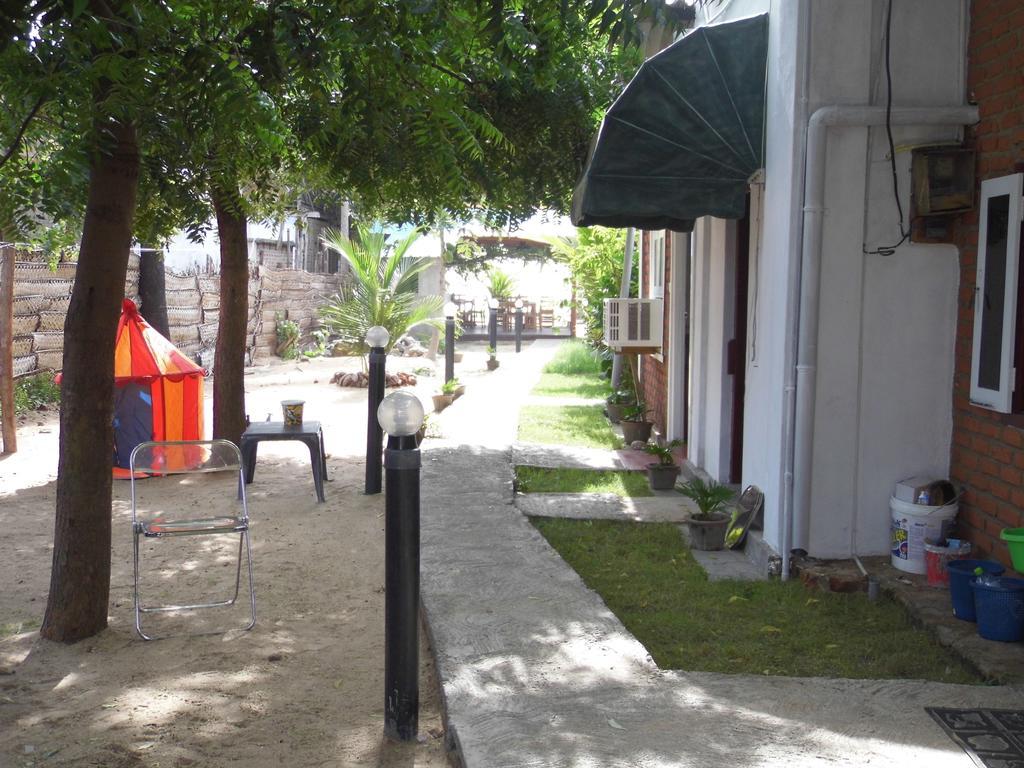 Etnico Surf Resort Arugam Bay Luaran gambar
