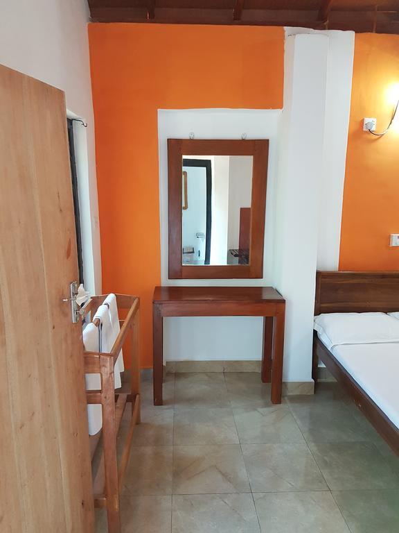 Etnico Surf Resort Arugam Bay Luaran gambar