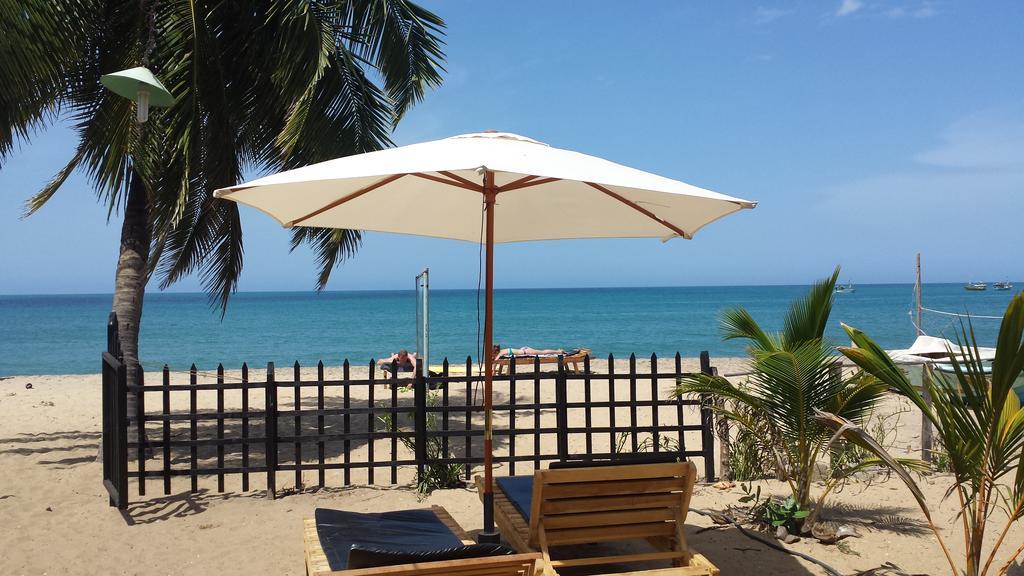 Etnico Surf Resort Arugam Bay Luaran gambar
