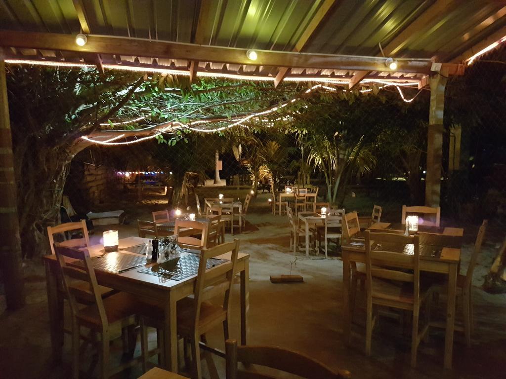 Etnico Surf Resort Arugam Bay Luaran gambar